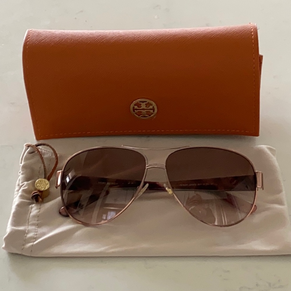 Tory Burch rose gold aviator sunglasses